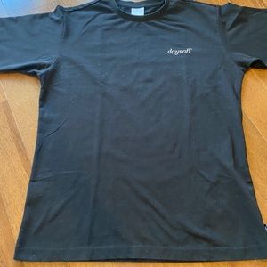 Days Off Black T-shirt